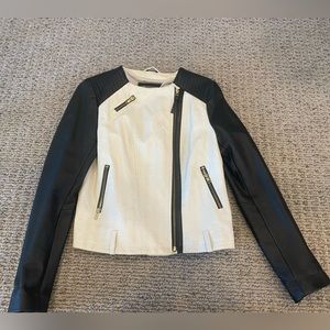 Mackage leather jacket / size medium